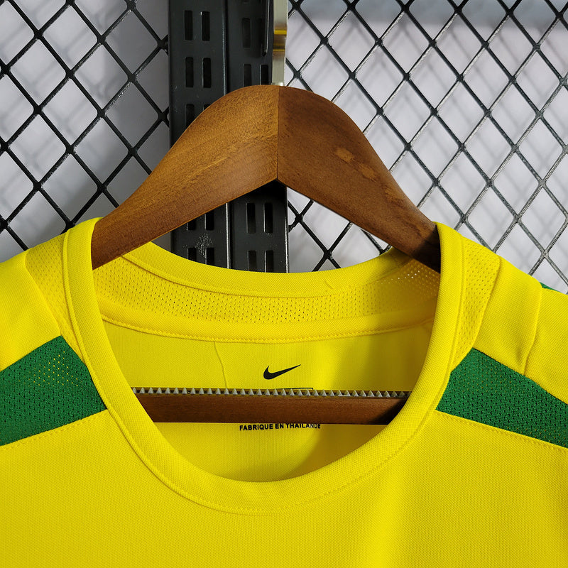 CAMISETA RETRO BRASIL 2002