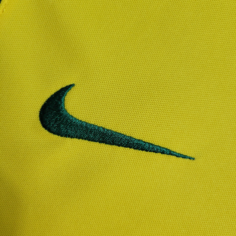 CAMISETA RETRO BRASIL 2002
